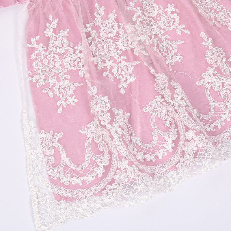 Freda | Dirndlkleid mit Spitzenschürze und Faltrock für Frauen
