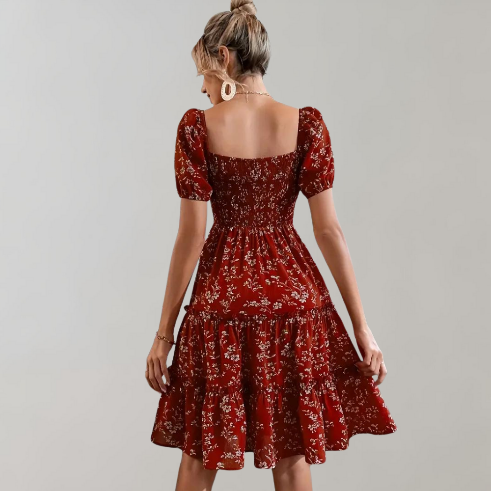 Niina - Geblümtes Sommerkleid mit quadratischem Ausschnitt