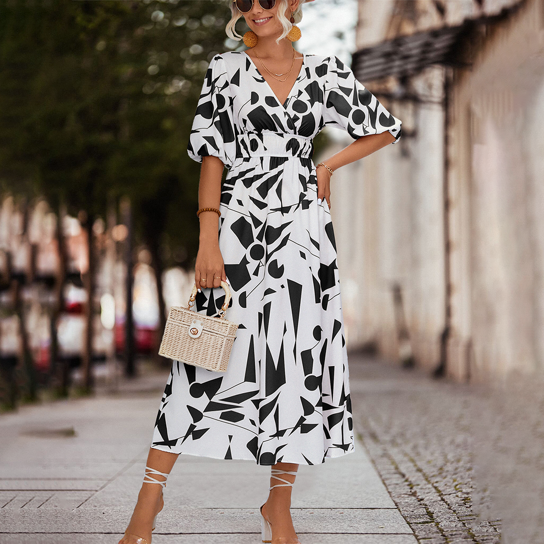 Giulia - Lässiges Midikleid mit V-Ausschnitt