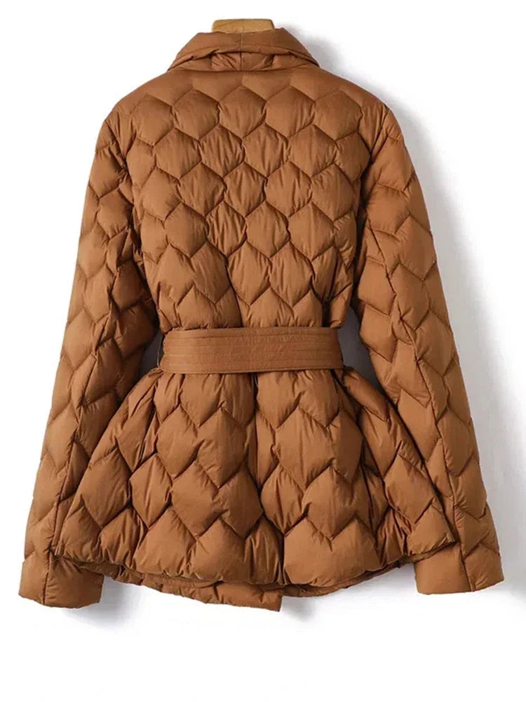 Lisa - Elegante Daunenjacke
