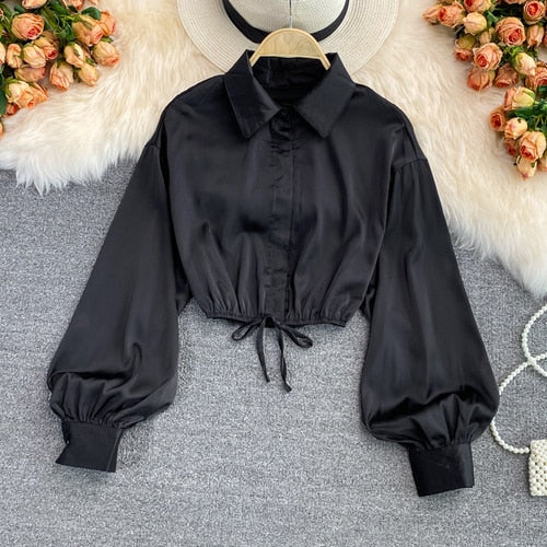 Martha - Stilvolle Bluse mit Puffärmeln und kurzem Schnitt