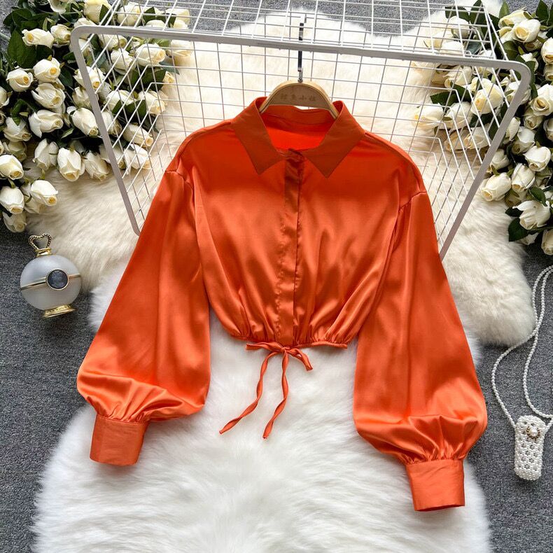 Martha - Stilvolle Bluse mit Puffärmeln und kurzem Schnitt