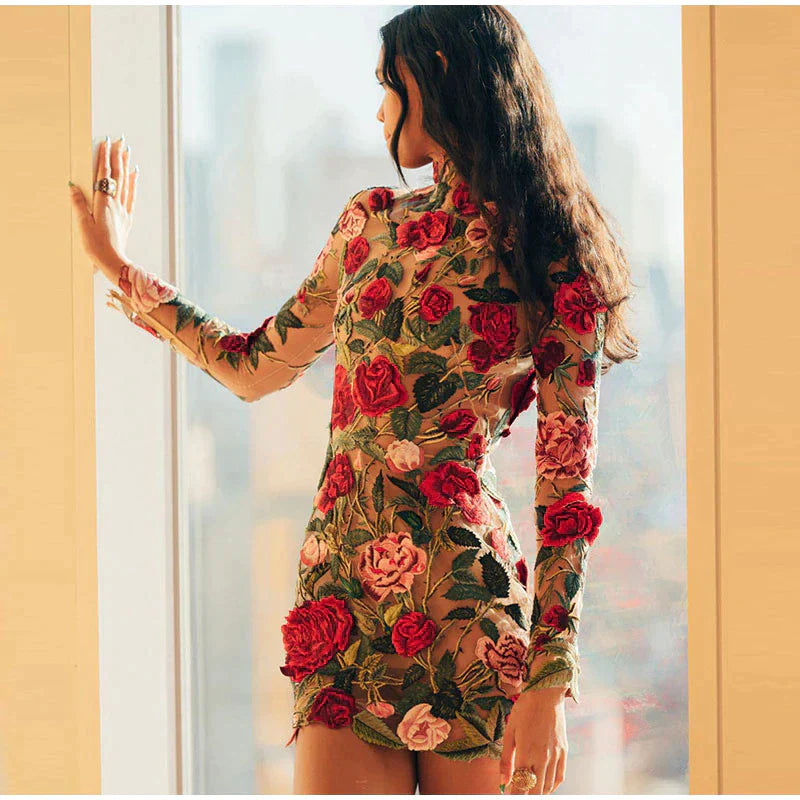 Kehlani - Blumenstickerei Cocktailkleid